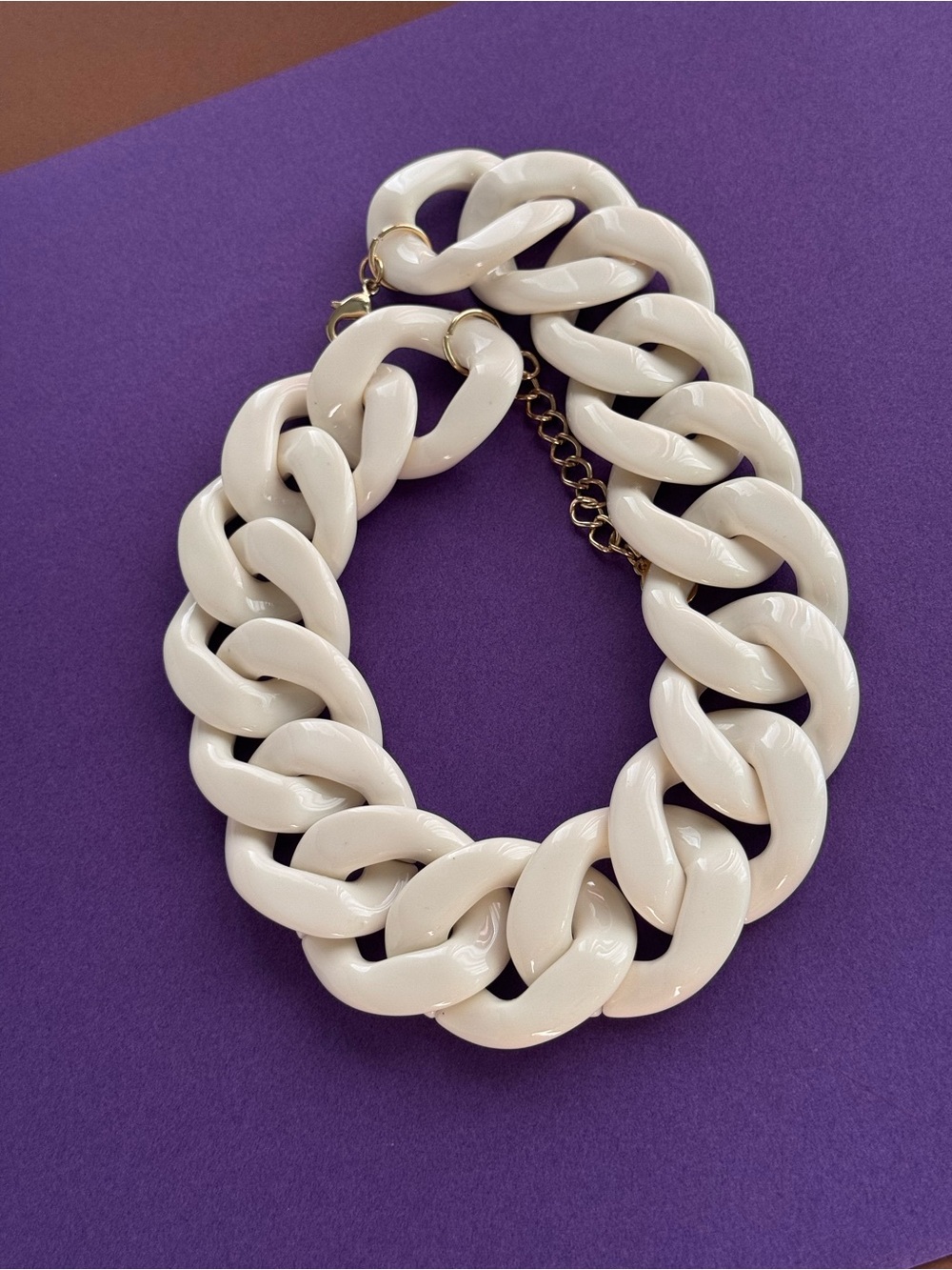 Vintage Rush by Denis & Charles White Chunky Chain Statement Necklace